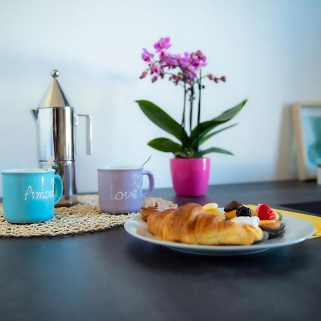 San Frediano Jewel Apartment ฟลอเรนซ์ ภายนอก รูปภาพ