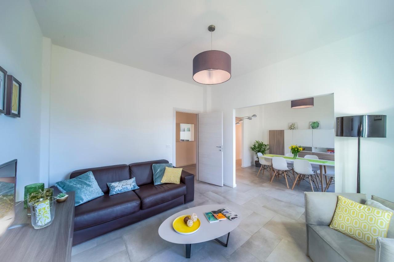 San Frediano Jewel Apartment ฟลอเรนซ์ ภายนอก รูปภาพ