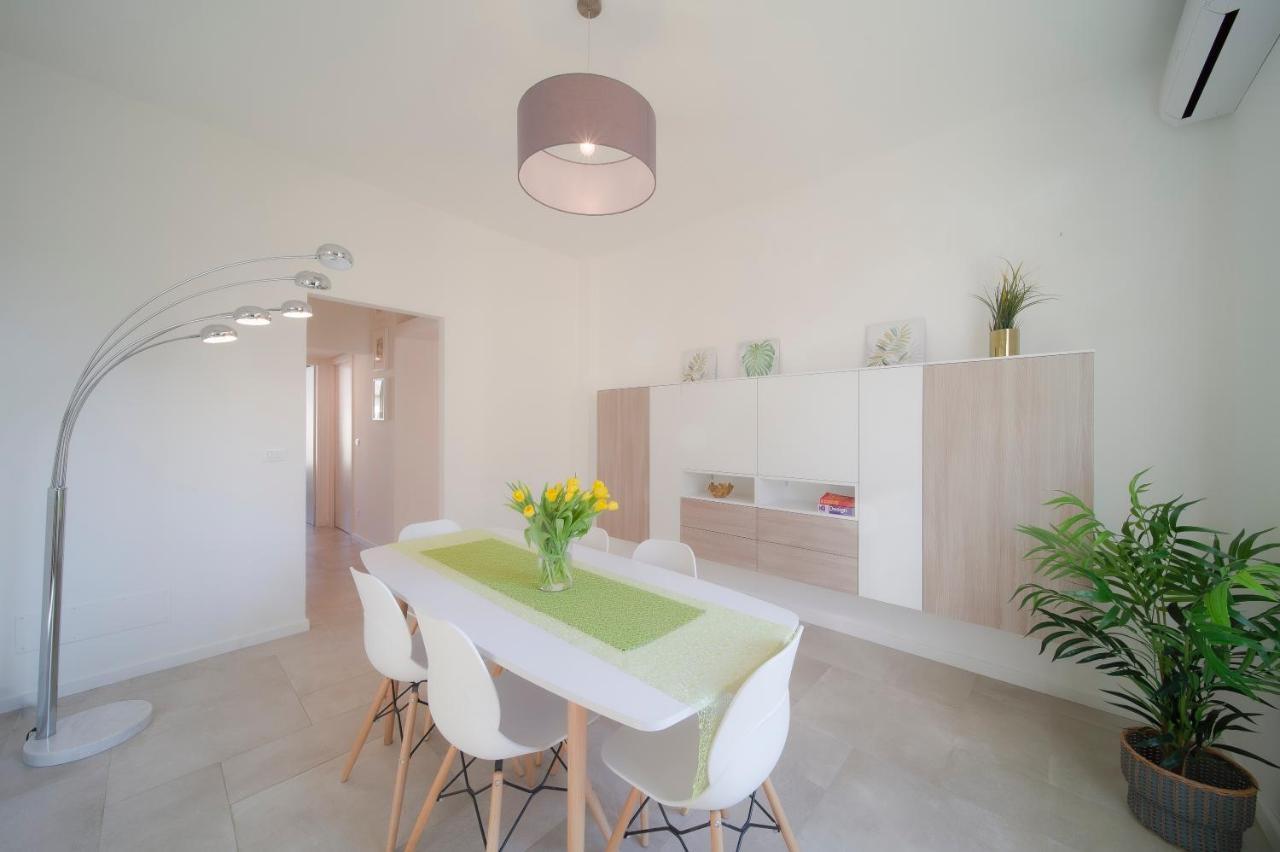San Frediano Jewel Apartment ฟลอเรนซ์ ภายนอก รูปภาพ